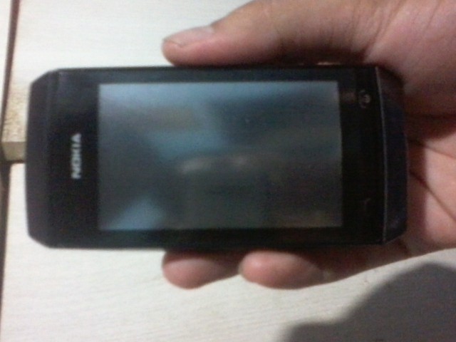 Foto 1 - Nokia 305 redes sociais
